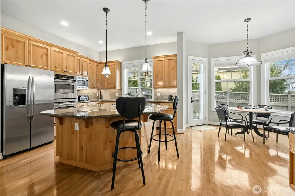 2411 30th Avenue NE Issaquah WA 98029