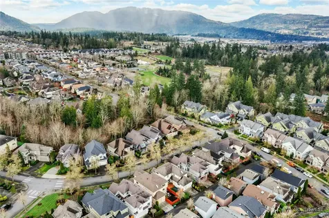 2411 30th Avenue NE Issaquah WA 98029