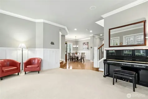2411 30th Avenue NE Issaquah WA 98029