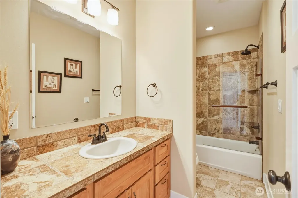167 Rawhide Road Walla Walla WA 99362