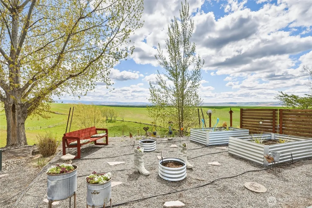 167 Rawhide Road Walla Walla WA 99362