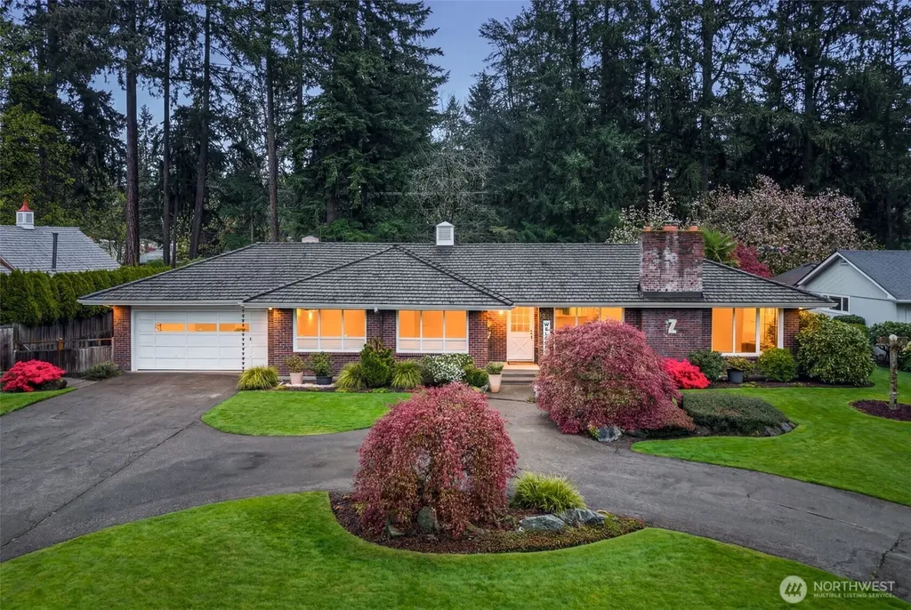 12 Forest Glen Lane SW Lakewood WA 98498