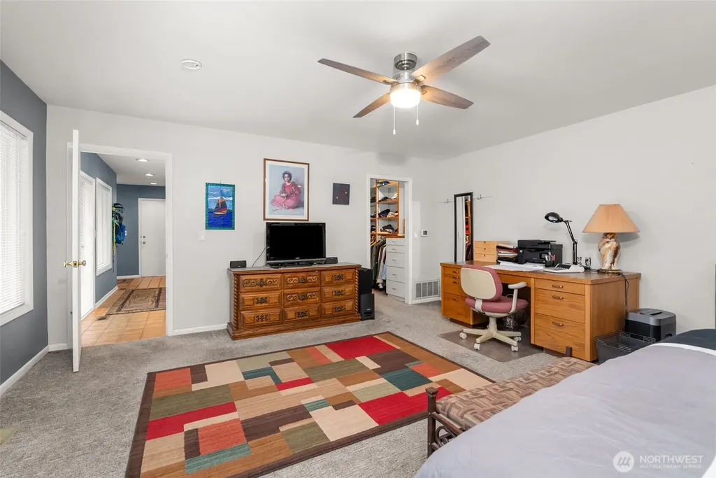12 Forest Glen Lane SW Lakewood WA 98498