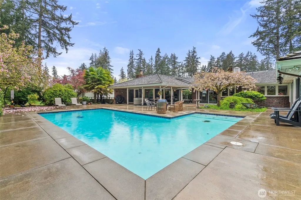 12 Forest Glen Lane SW Lakewood WA 98498