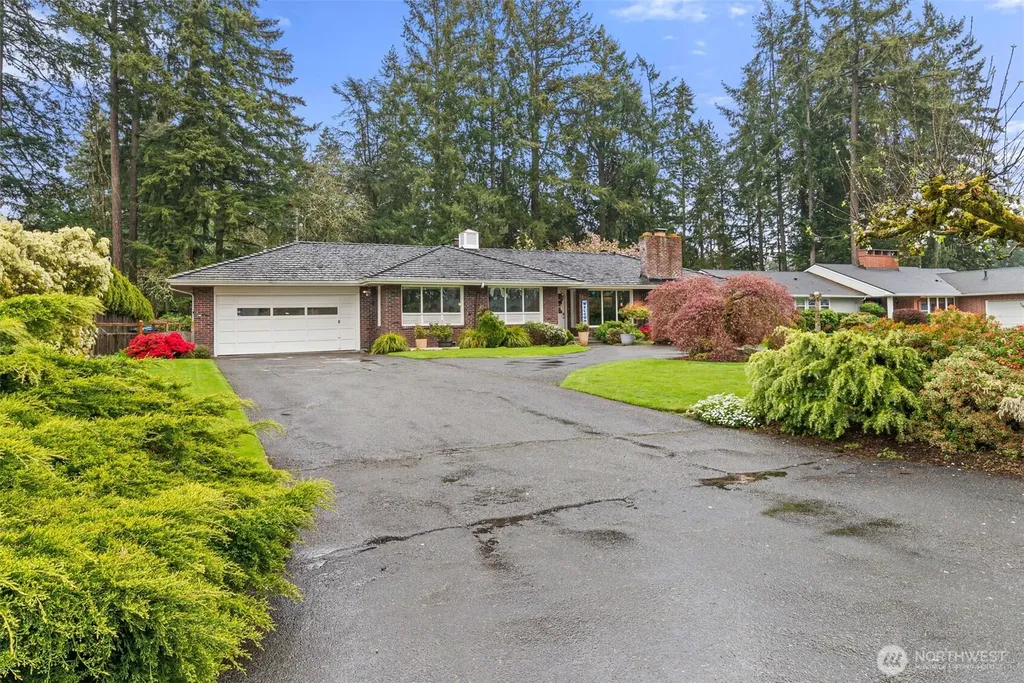 12 Forest Glen Lane SW Lakewood WA 98498