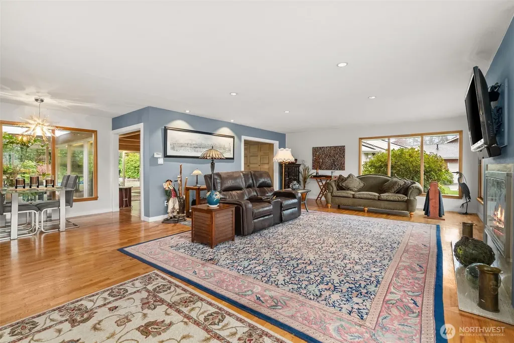 12 Forest Glen Lane SW Lakewood WA 98498