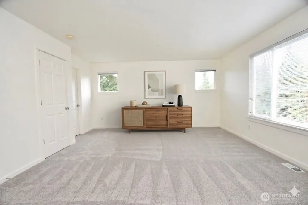 16230 3rd Avenue SE Bothell WA 98012