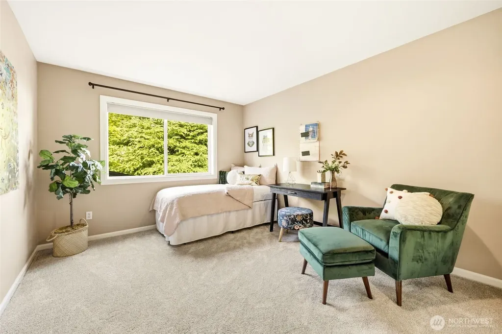 2401 Lyons Avenue NE Renton WA 98059