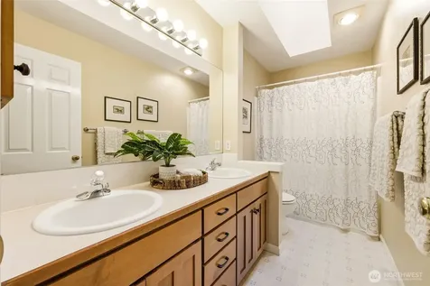 2401 Lyons Avenue NE Renton WA 98059