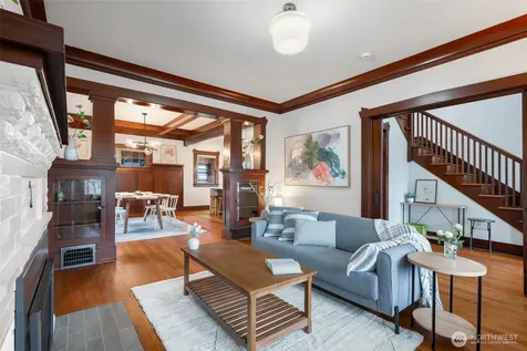 3258 14th Avenue W Seattle WA 98119