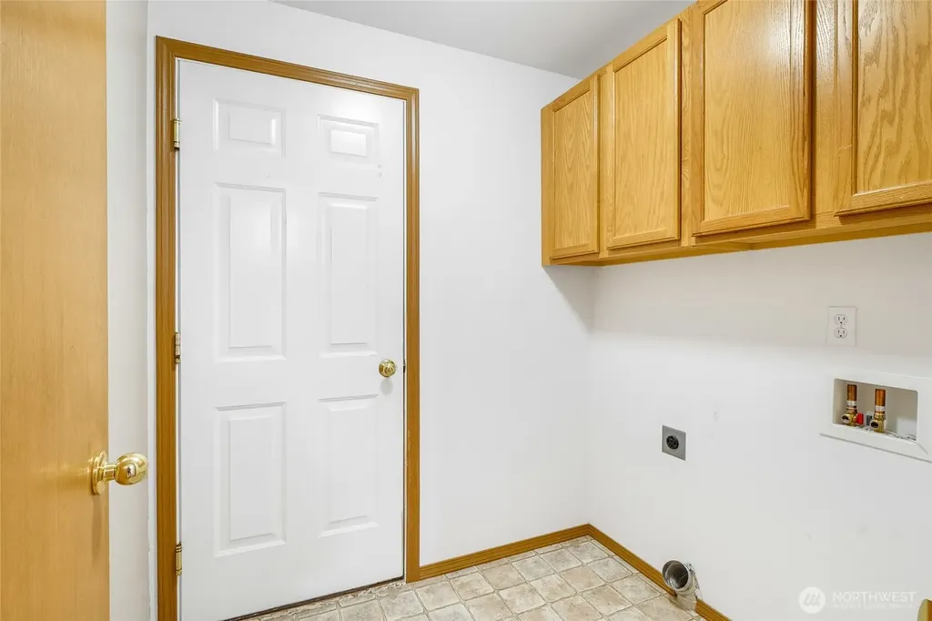 230 NE K Street Ephrata WA 98823