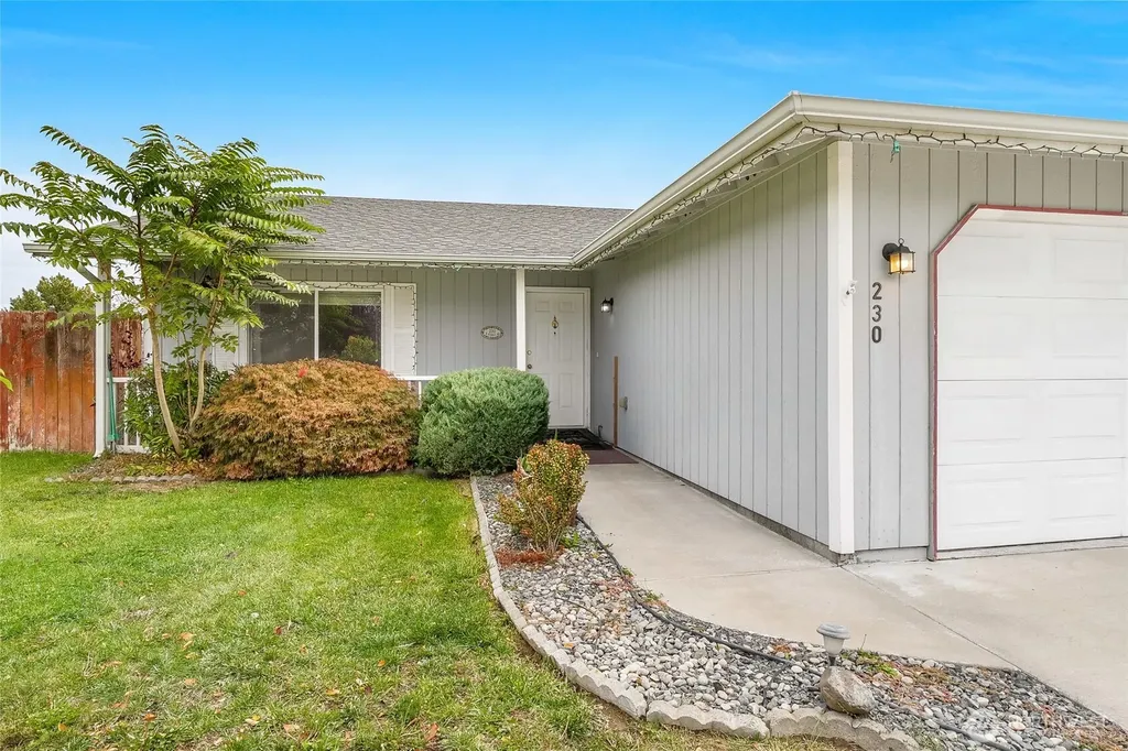 230 NE K Street Ephrata WA 98823