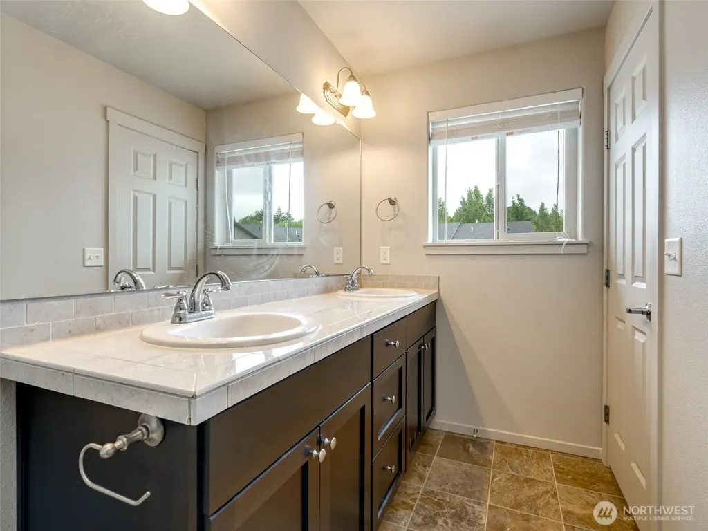 1427 NE 83rd Drive Vancouver WA 98665