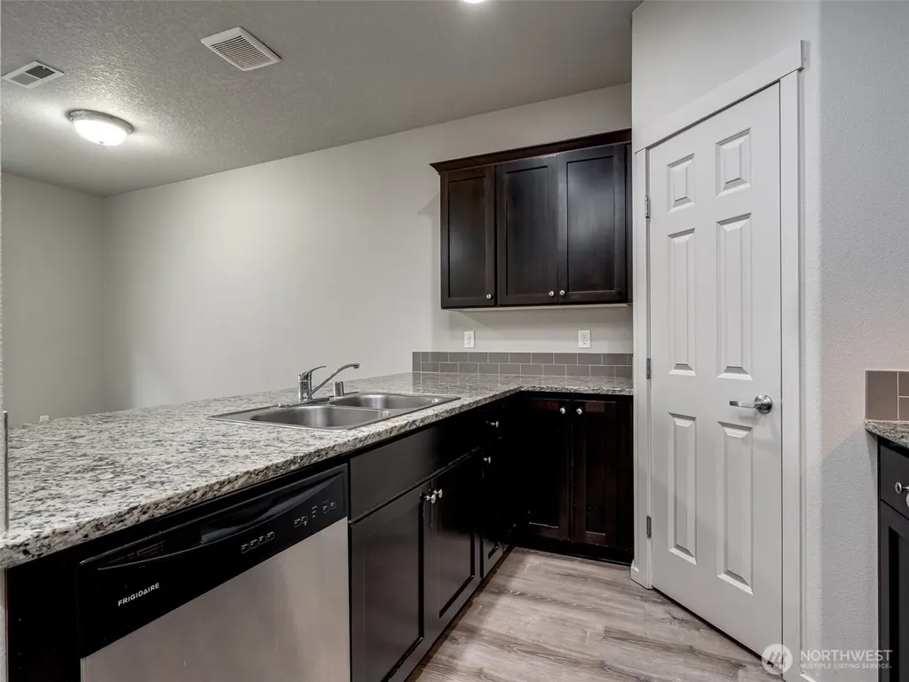 1427 NE 83rd Drive Vancouver WA 98665