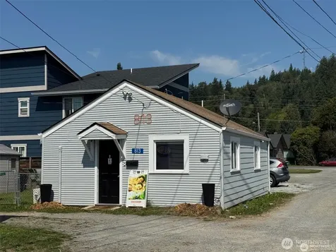 811 E Fairhaven Avenue Burlington WA 98233