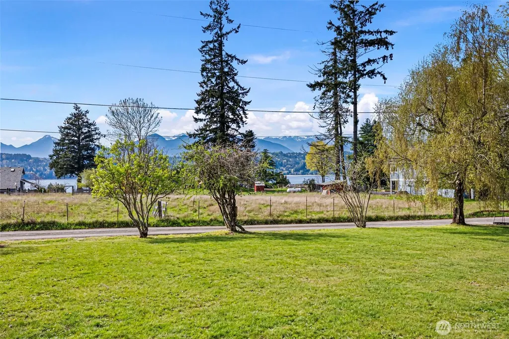 6924 NW Herried Road Silverdale WA 98383
