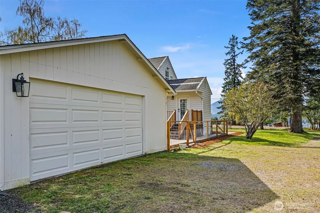 6924 NW Herried Road Silverdale WA 98383