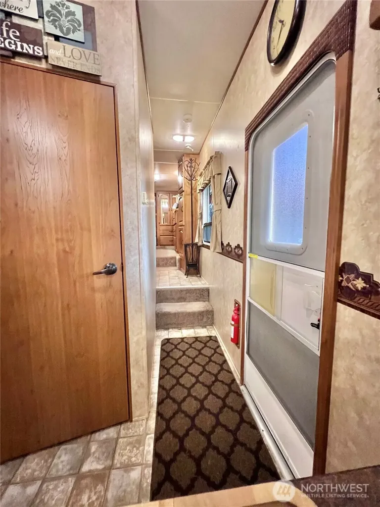 240 Shinn Canyon Drive Deming WA 98244