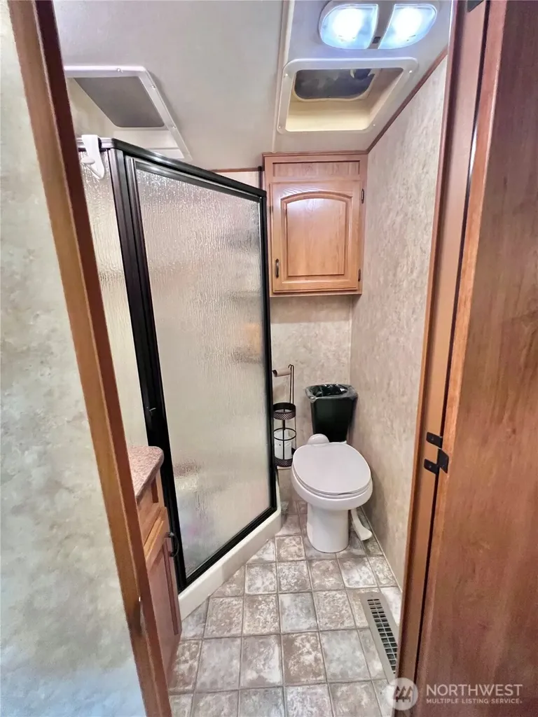 240 Shinn Canyon Drive Deming WA 98244