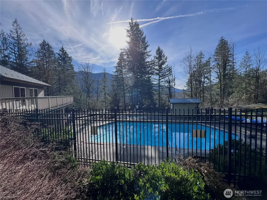 240 Shinn Canyon Drive Deming WA 98244