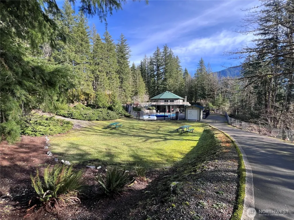240 Shinn Canyon Drive Deming WA 98244