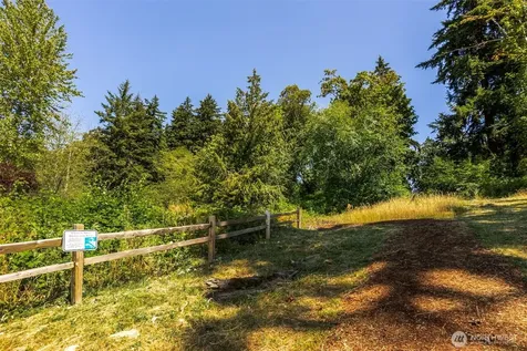 4130 Aberdeen Way NE Renton WA 98056