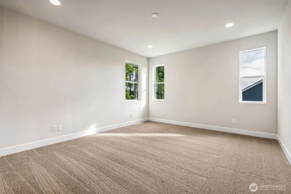 10637 Treasure Drive NW Silverdale WA 98383