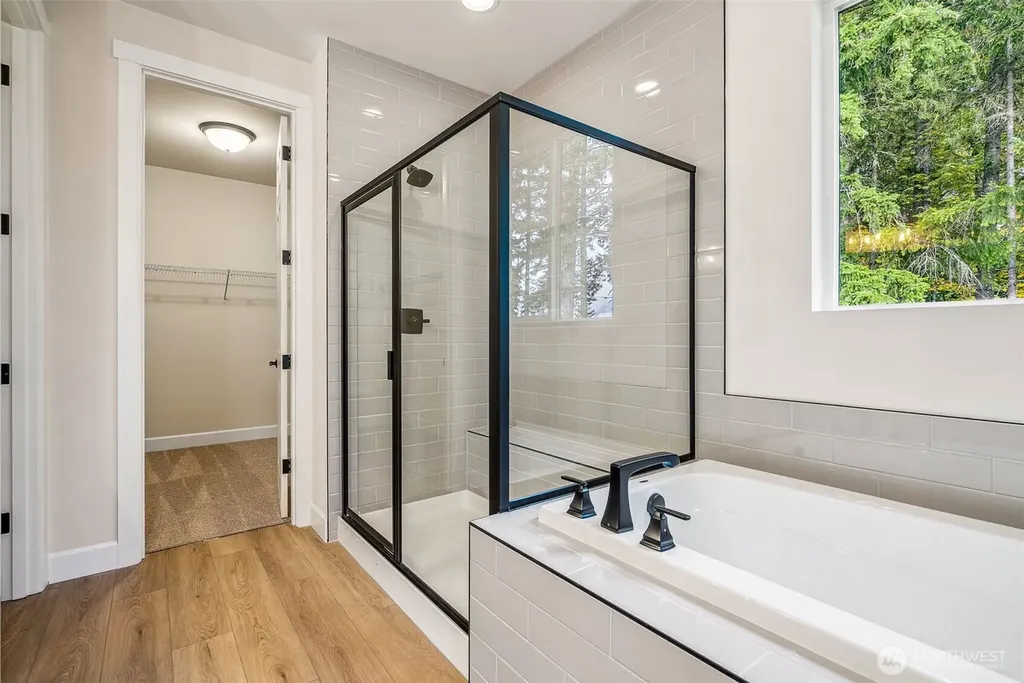 10637 Treasure Drive NW Silverdale WA 98383