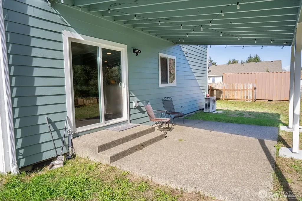 169 Ocean Boulevard Ocean Shores WA 98569