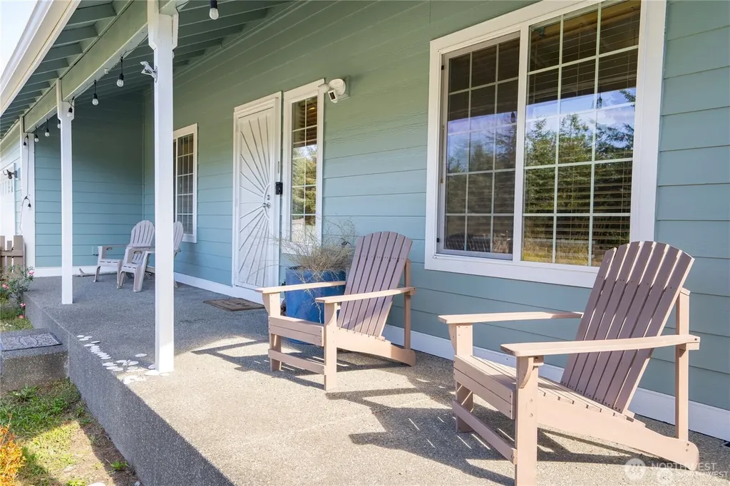 169 Ocean Boulevard Ocean Shores WA 98569