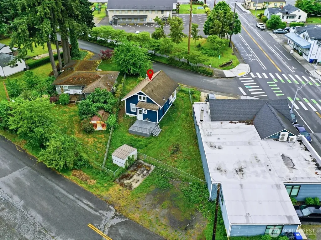 6807 Commercial Avenue Everett WA 98203