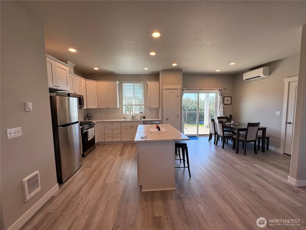 1269 Storm King Avenue SW Ocean Shores WA 98569