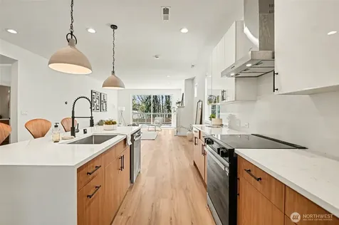 19611 140th Avenue SE Renton WA 98058
