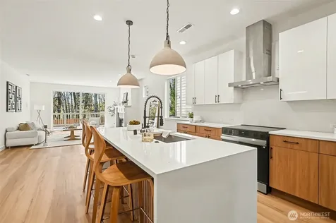 19611 140th Avenue SE Renton WA 98058