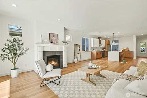 19611 140th Avenue SE Renton WA 98058