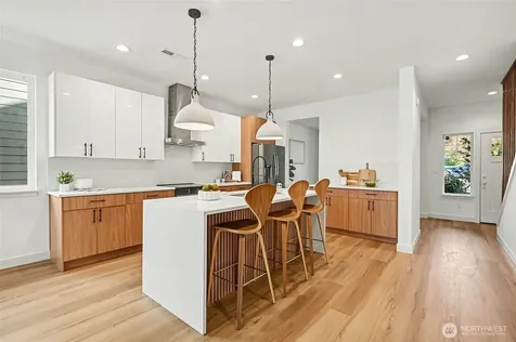 19611 140th Avenue SE Renton WA 98058