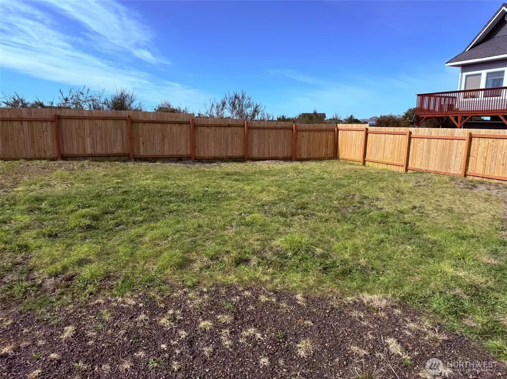 1375 Sand Pebble Avenue SW Ocean Shores WA 98569