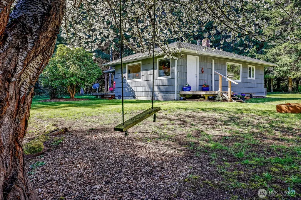 23975 South Kingston NE Kingston WA 98346