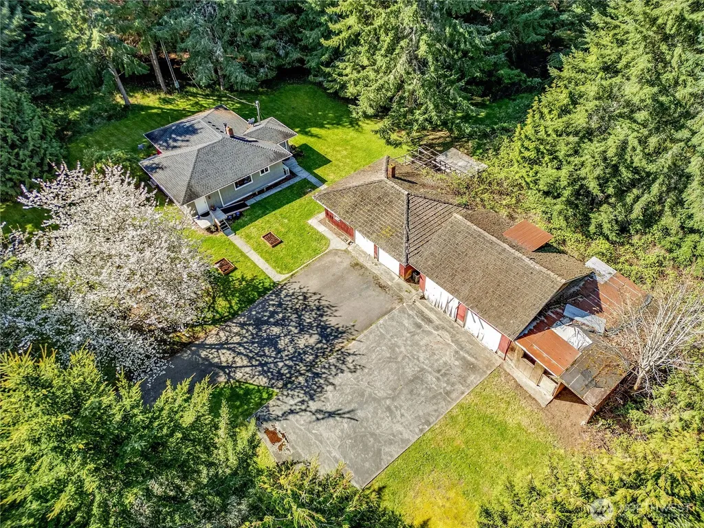 23975 South Kingston NE Kingston WA 98346