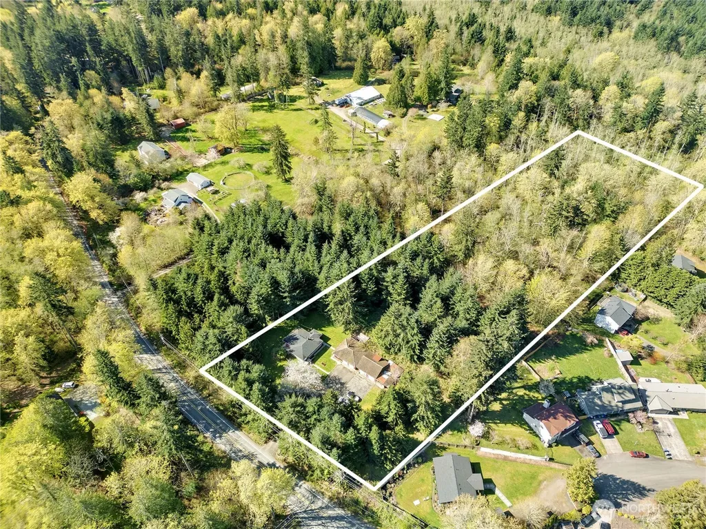 23975 South Kingston NE Kingston WA 98346