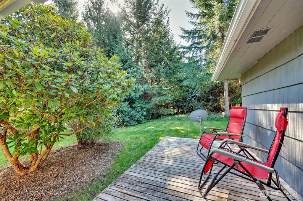 23975 South Kingston NE Kingston WA 98346