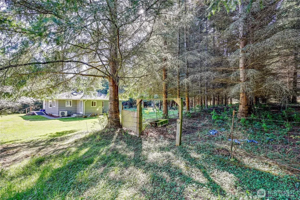 23975 South Kingston NE Kingston WA 98346