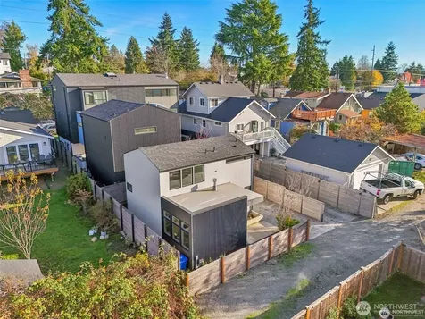8605 5th Avenue NE Seattle WA 98115