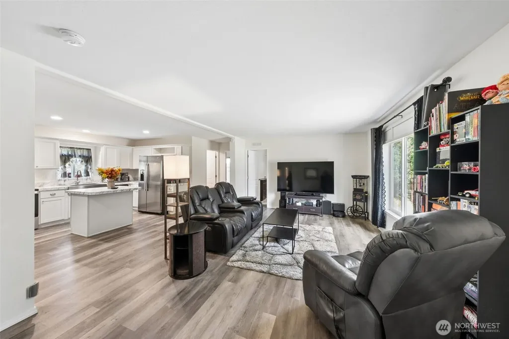 1828 197th Avenue SW Lakebay WA 98349