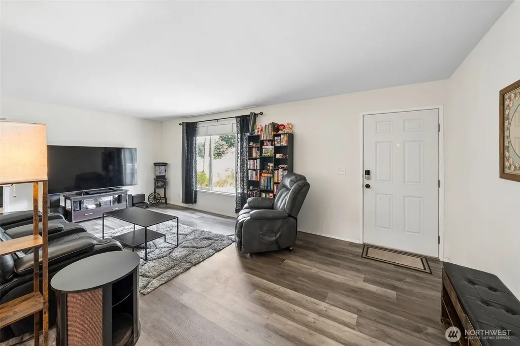 1828 197th Avenue SW Lakebay WA 98349