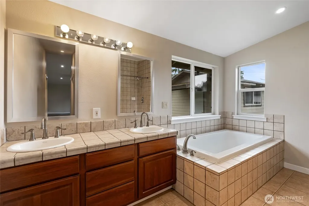 6408 366th Street Ct E Eatonville WA 98328
