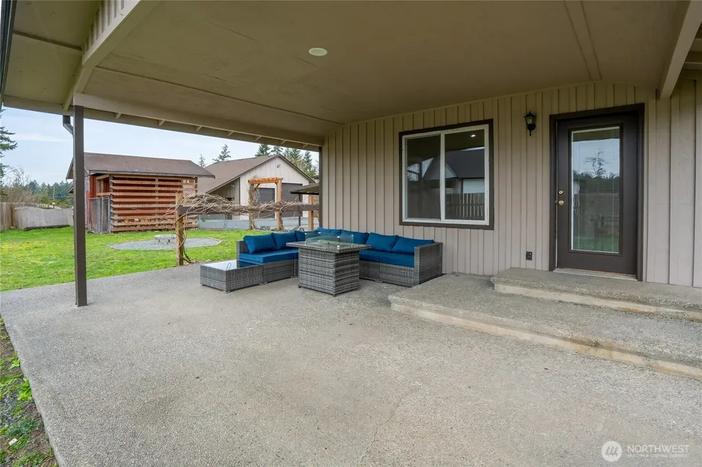 6408 366th Street Ct E Eatonville WA 98328
