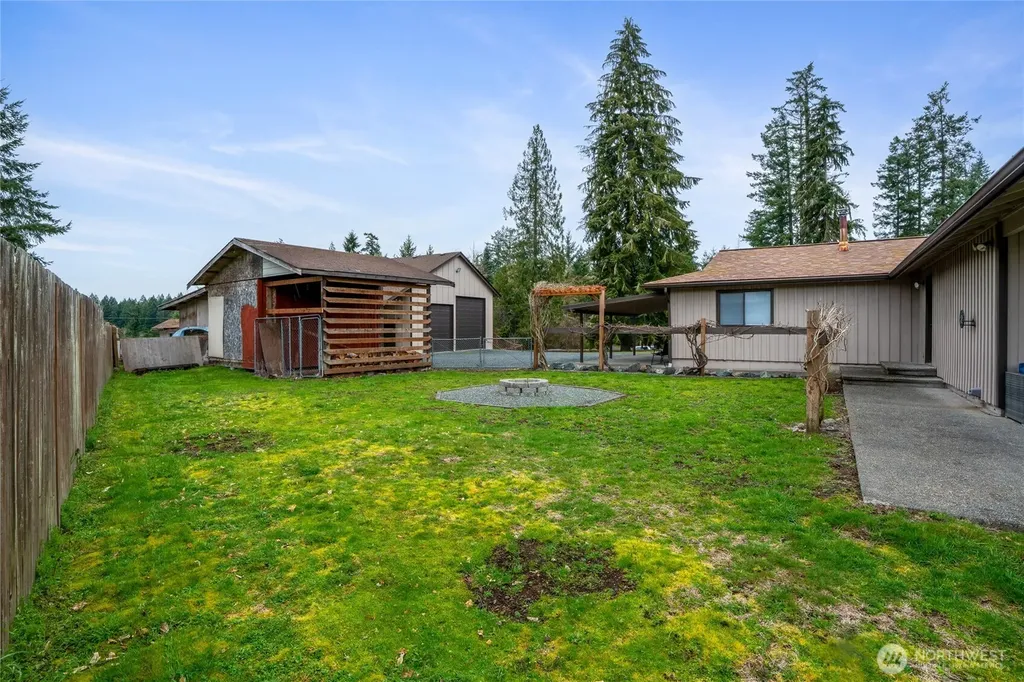 6408 366th Street Ct E Eatonville WA 98328