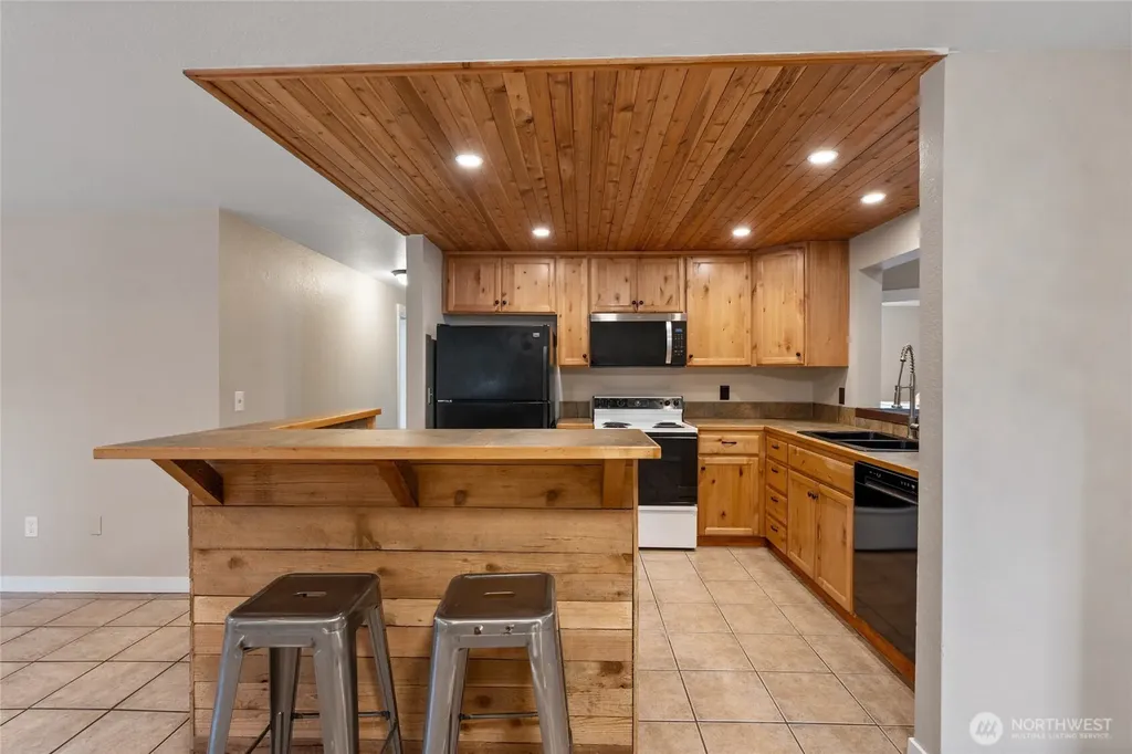 6408 366th Street Ct E Eatonville WA 98328