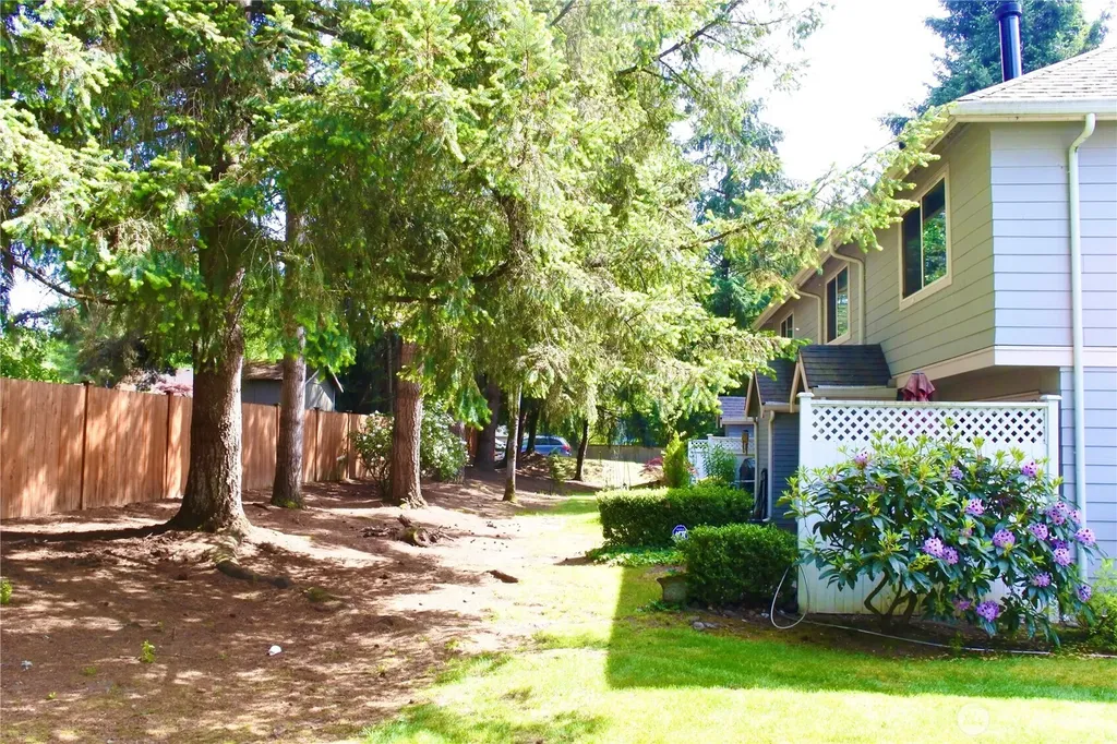 13010 102nd Lane NE Kirkland WA 98034